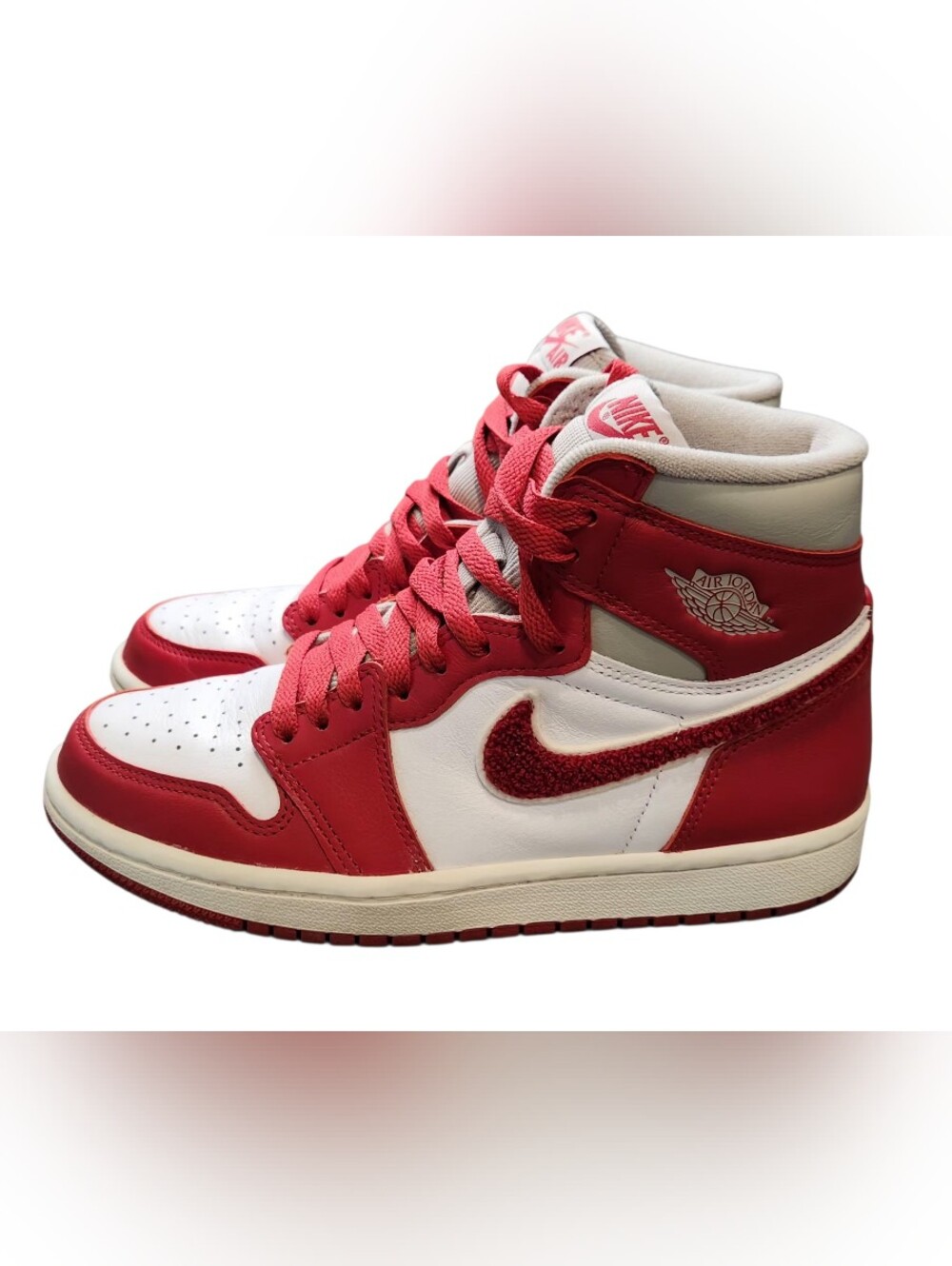 Jordan 1 Retro‎ High OG  Varsity Red